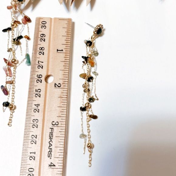 Boho flower statement earrings - Picture 6 of 7